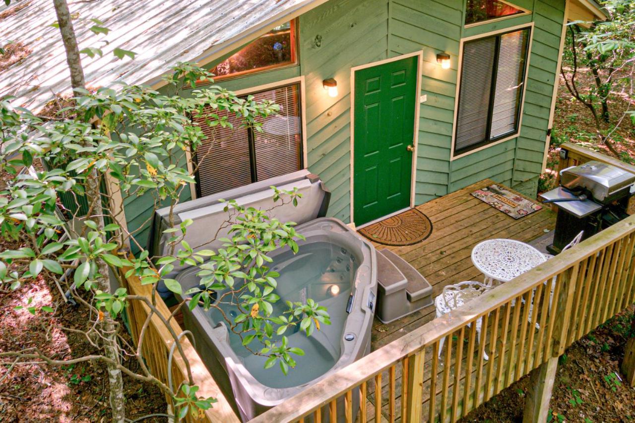 Azalea Pine Bungalow Sautee Nacoochee Exterior photo